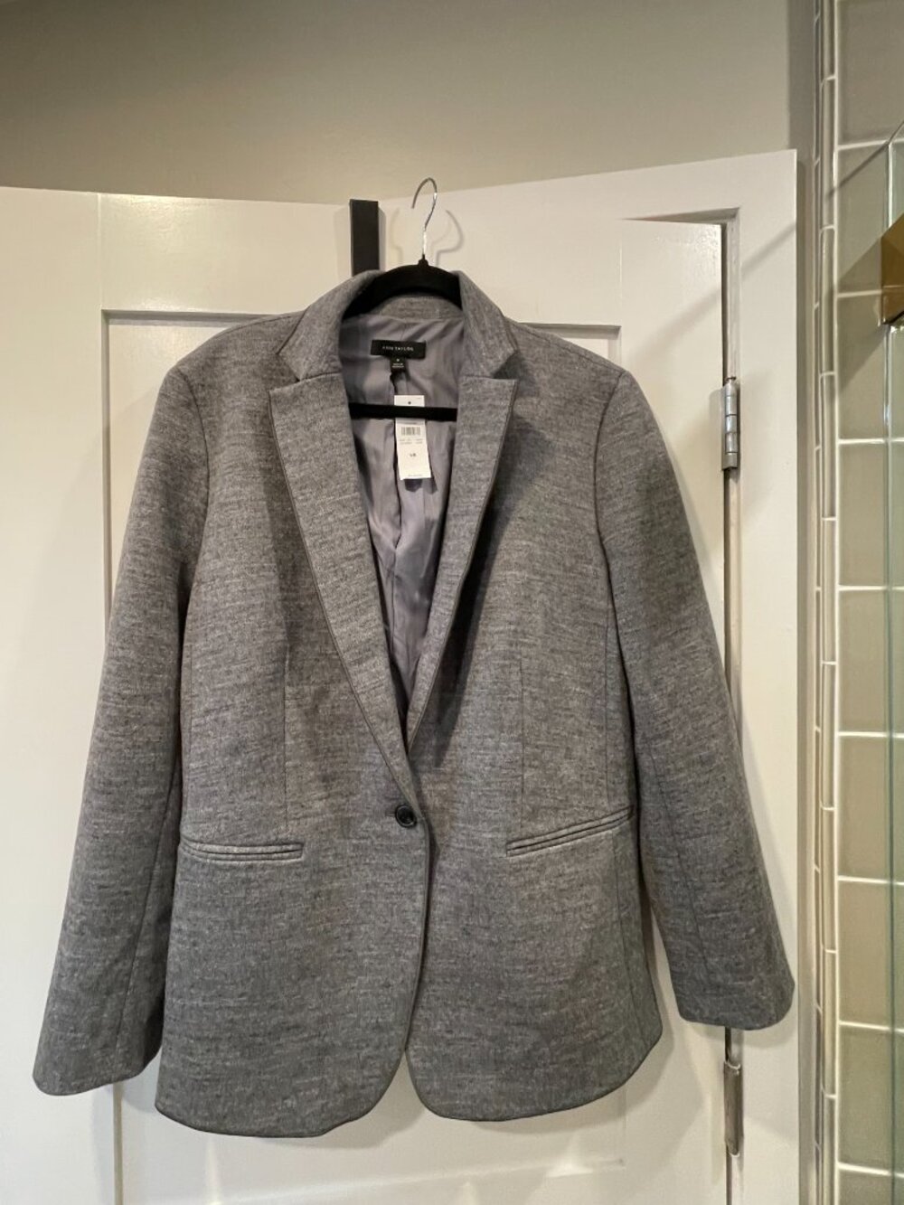 NEW Ann Taylor Gray Blazer Sz 18 $159